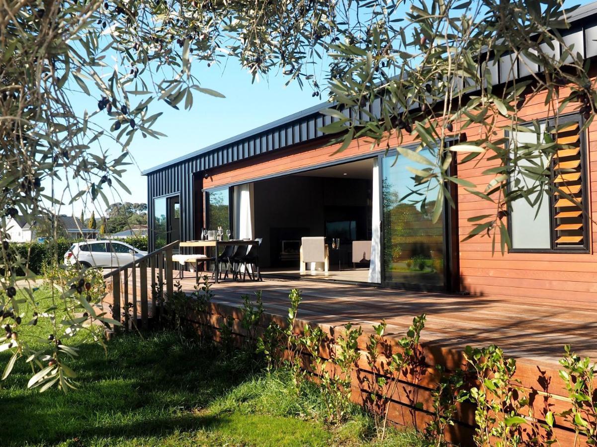 Pinot Longbox - Martinborough Holiday Home Buitenkant foto